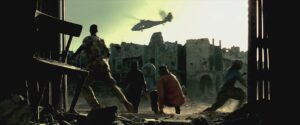 black hawk down cinematography by slawomir idziak day wide shot two shot backlight shot 048