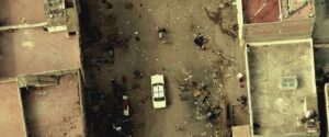 black hawk down cinematography by slawomir idziak exterior day establishing shot daylight shot 003
