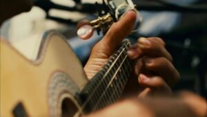 elite squad 2 the enemy within cinematography by lula carvalho day establishing shot side lighting daylight shot 051