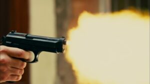 elite squad 2 the enemy within cinematography by lula carvalho day establishing shot side lighting sunny shot 020