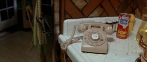 halloween cinematography by dean cundey day establishing shot side lighting shot 010