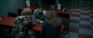 harry potter and the deathly hallows cinematography by eduardo serra night medium shot three shot artificial light shot 044