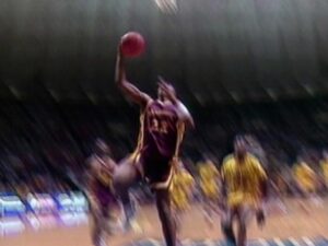 hoop dreams cinematography by peter gilbert day establishing shot hard light shot 016