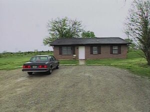hoop dreams cinematography by peter gilbert day establishing shot hard light sunny car shot 064