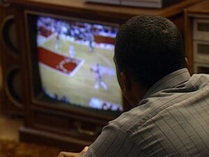 hoop dreams cinematography by peter gilbert day extreme close up hard light shot 033