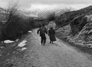 la strada cinematography by otello martelli exterior day wide shot two shot backlight daylight shot 009