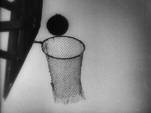 man with a movie camera cinematography by mikhail kaufman day establishing shot hard light sunny shot 015