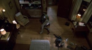 misery cinematography by barry sonnenfeld interior medium wide shot artificial light shot 010