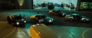 ocean s eleven cinematography by steven soderbergh day establishing shot hard light car shot 046