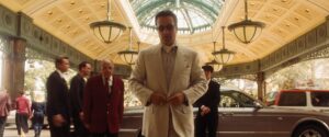 ocean s eleven cinematography by steven soderbergh day medium close up three shot backlight daylight shot 041
