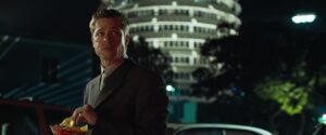 ocean s eleven cinematography by steven soderbergh night medium close up silhouette artificial light shot 047