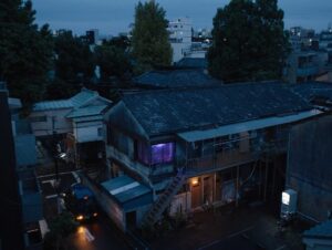 perfect days cinematography by franz lustig establishing shot artificial light shot 061
