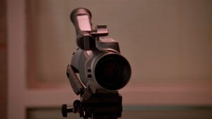 primal fear cinematography by gregory hoblit day establishing shot overcast shot 002