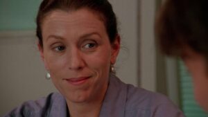 primal fear cinematography by gregory hoblit day extreme close up shot 049