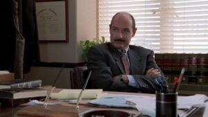 primal fear cinematography by gregory hoblit day medium close up side lighting daylight shot 064