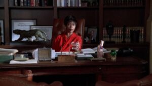 primal fear cinematography by gregory hoblit night medium wide shot silhouette artificial light shot 030