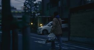 shoplifters cinematography by ry to kond exterior night medium shot artificial light shot 034