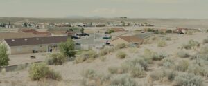 sicario cinematography by roger deakins day establishing shot overcast shot 069