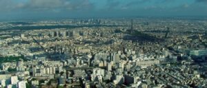 taken cinematography by michel abramowicz day establishing shot hard light daylight shot 070