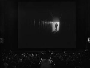 the artist cinematography by guillaume schiffman night establishing shot moonlight shot 071