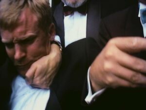 the celebration cinematography by anthony dod mantle day extreme close up two shot hard light shot 026