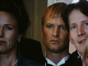 the celebration cinematography by anthony dod mantle extreme close up backlight shot 036