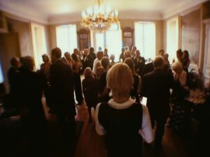 the celebration cinematography by anthony dod mantle interior day medium shot two shot backlight shot 025