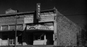 the last picture show cinematography by robert surtees day establishing shot hard light shot 001
