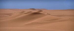 the message cinematography by jack hildyard day establishing shot overcast shot 006