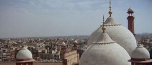 the message cinematography by jack hildyard day medium wide shot backlight daylight shot 053