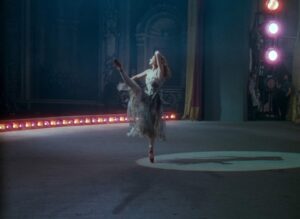 the red shoes cinematography by jack cardiff establishing shot shot 031