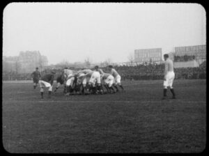 they shall not grow old cinematography by peter jackson day wide shot three shot hard light sunny shot 064