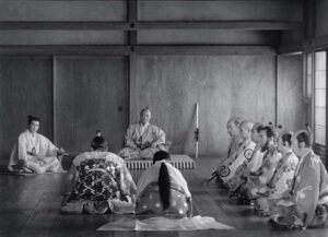 throne of blood cinematography by asakazu nakai day medium wide shot three shot side lighting daylight shot 068