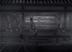 throne of blood cinematography by asakazu nakai wide shot establishing shot moonlight shot 039