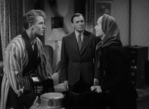 to be or not to be cinematography by rudolph mat interior close up three shot shot 052