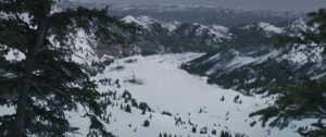 wind river cinematography by ben richardson day establishing shot hard light daylight shot 062